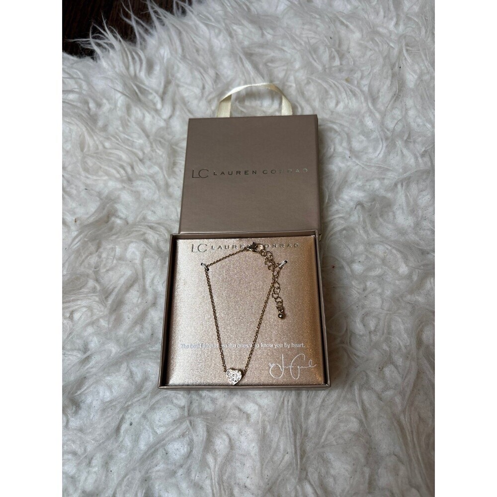 Lauren Conrad LC Crystal Heart Bracelet Rose Gold Tone Adjustable Chain With box